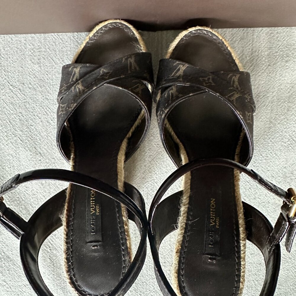 Louis Vuitton Majorca Wedge Sandals – Size 34.5 – Monogram Canvas Espadrille - Picture 5 of 8